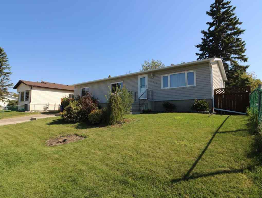MLS® A2252154 - 201 Big Springs Drive SE in Big Springs Airdrie, Residential