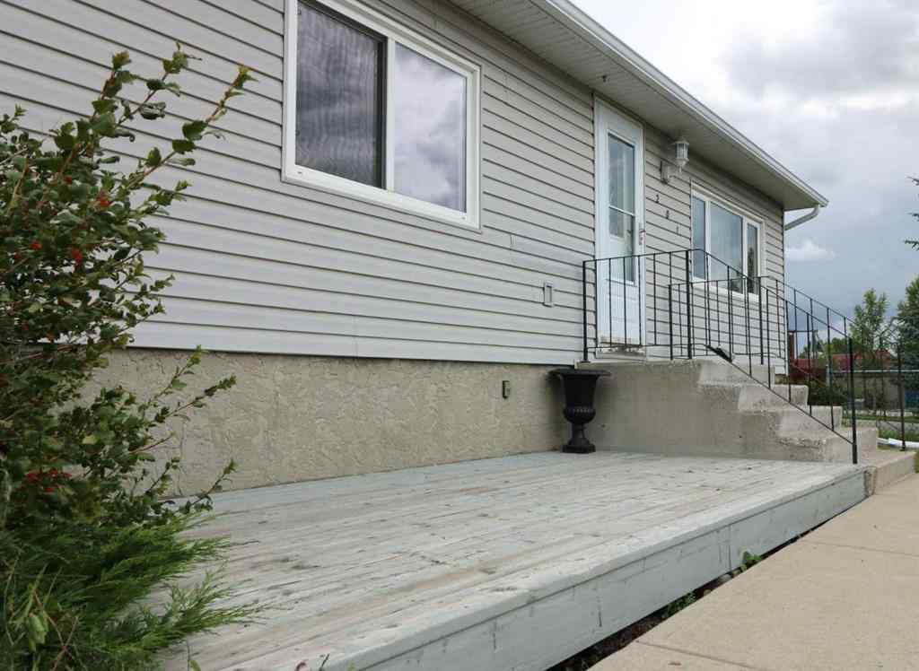 MLS® A2252154 - 201 Big Springs Drive SE in Big Springs Airdrie, Residential