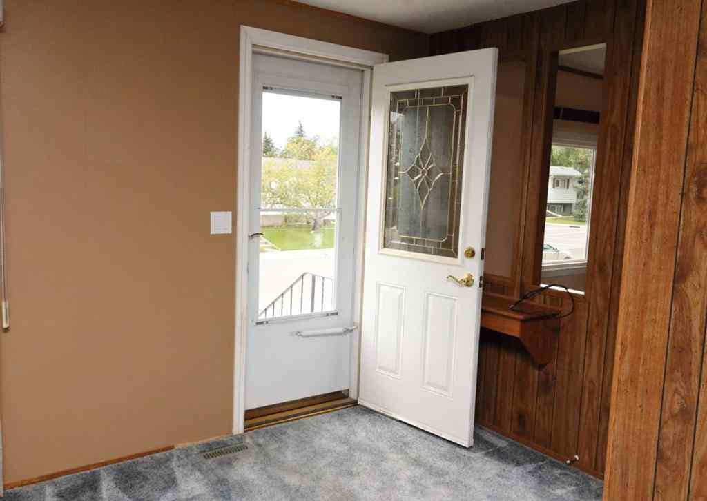 MLS® A2252154 - 201 Big Springs Drive SE in Big Springs Airdrie, Residential