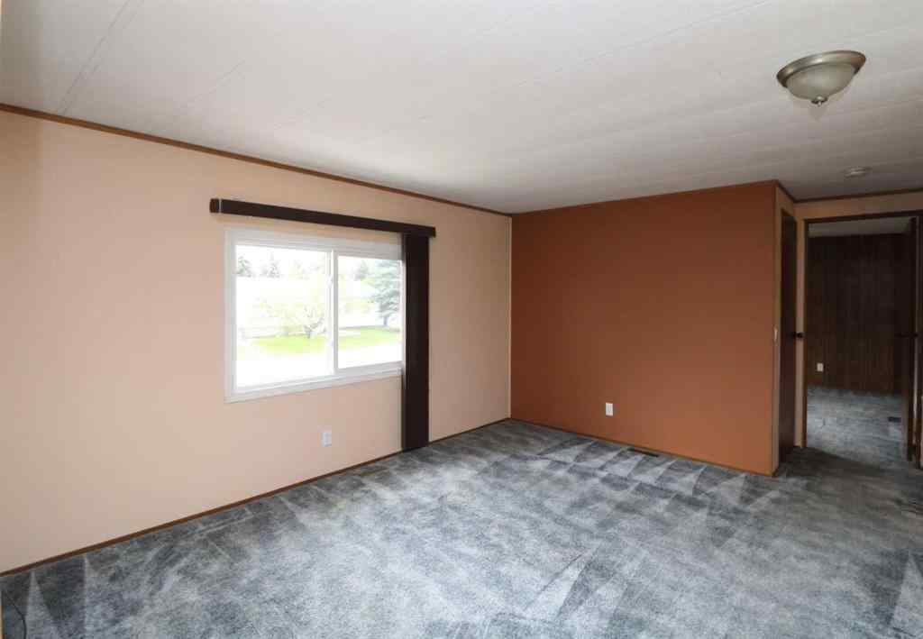 MLS® A2252154 - 201 Big Springs Drive SE in Big Springs Airdrie, Residential