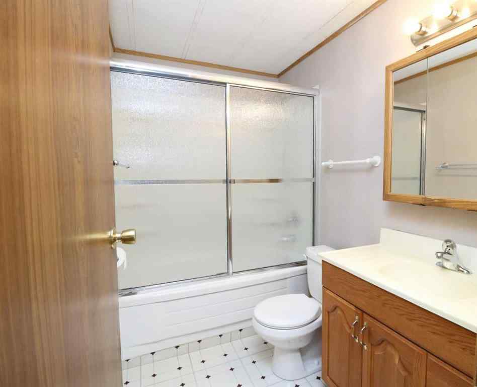 MLS® A2252154 - 201 Big Springs Drive SE in Big Springs Airdrie, Residential
