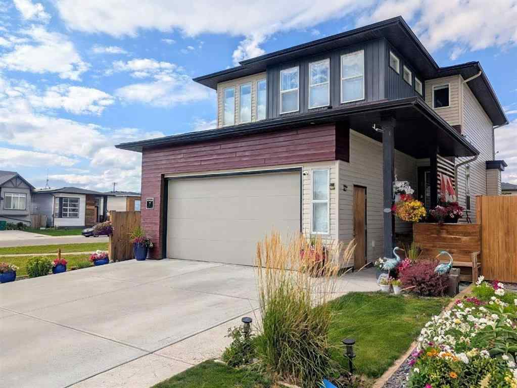 MLS® A2252156 - 7 Greywolf Road N in Blackwolf 1 Lethbridge, Residential