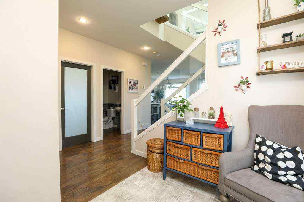 MLS® A2252156 - 7 Greywolf Road N in Blackwolf 1 Lethbridge, Residential