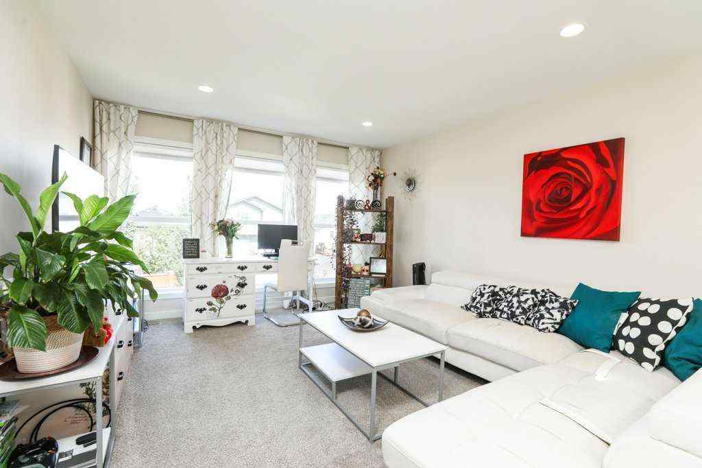 MLS® A2252156 - 7 Greywolf Road N in Blackwolf 1 Lethbridge, Residential