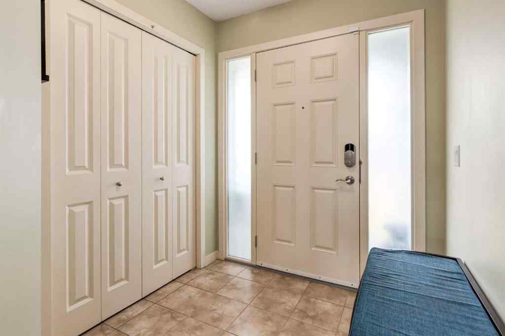 MLS® A2252157 - 298 River Heights Crescent  in River Heights Cochrane, Residential