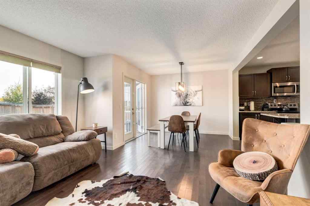MLS® A2252157 - 298 River Heights Crescent  in River Heights Cochrane, Residential