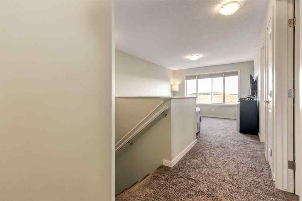 MLS® A2252157 - 298 River Heights Crescent  in River Heights Cochrane, Residential