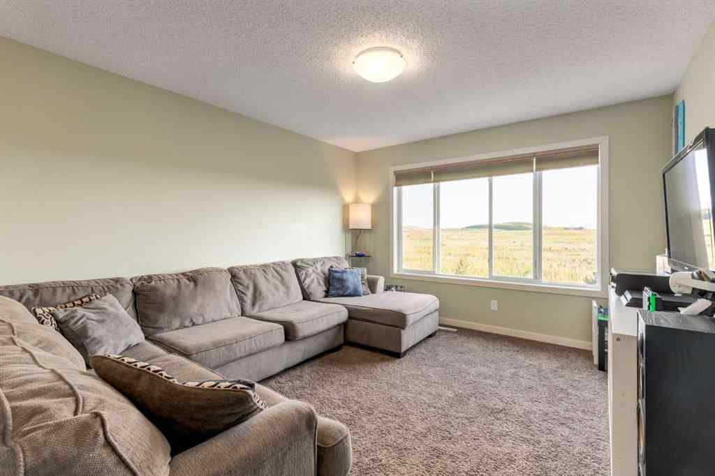 MLS® A2252157 - 298 River Heights Crescent  in River Heights Cochrane, Residential
