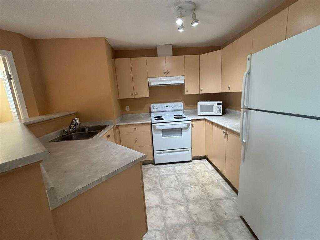 MLS® A2252158 - Unit #3318 10 Prestwick Bay SE in McKenzie Towne Calgary, Residential