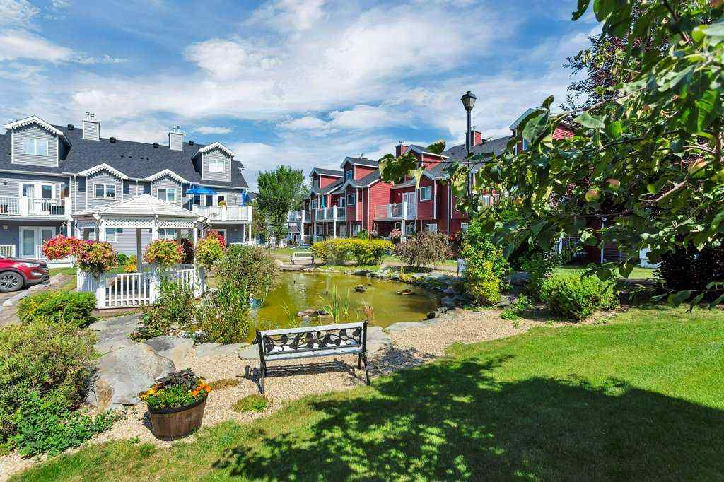 MLS® A2252159 - Unit #201 5220 50A Avenue  in Downtown Sylvan Lake, Residential