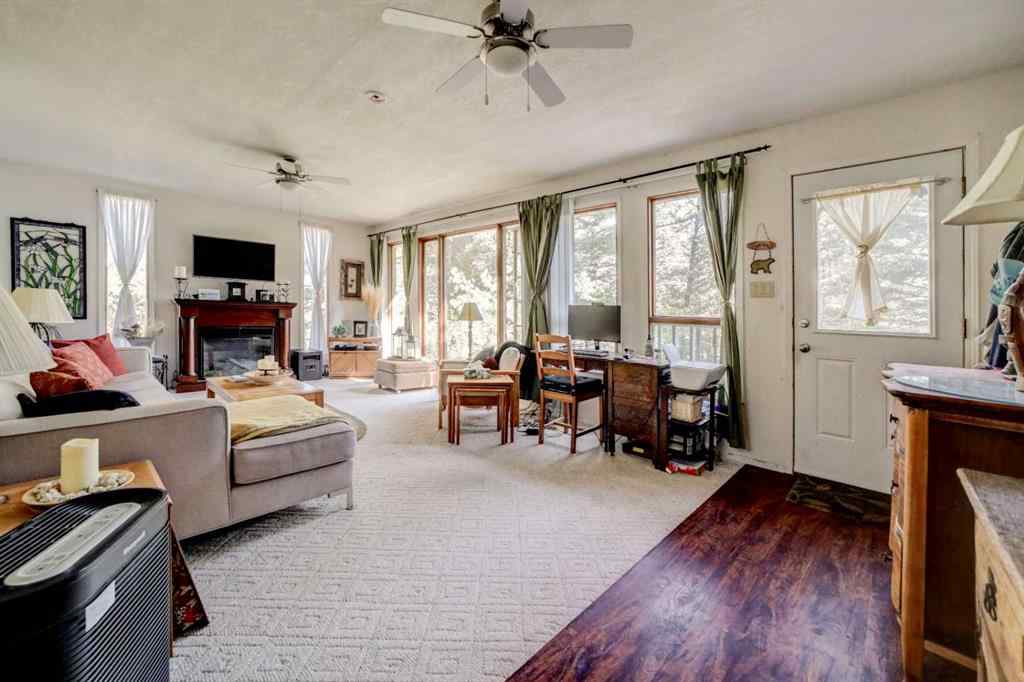 MLS® A2252162 - 48 Lee Lake Road  in NONE Rural Pincher Creek No. 9, M.D. of, Residential