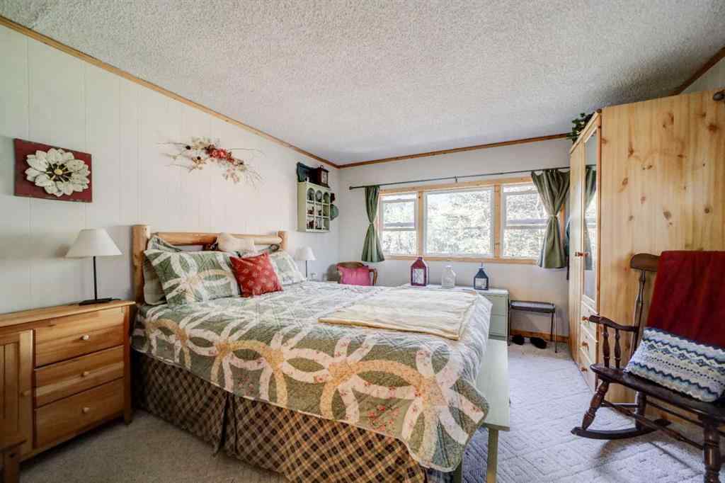MLS® A2252162 - 48 Lee Lake Road  in NONE Rural Pincher Creek No. 9, M.D. of, Residential