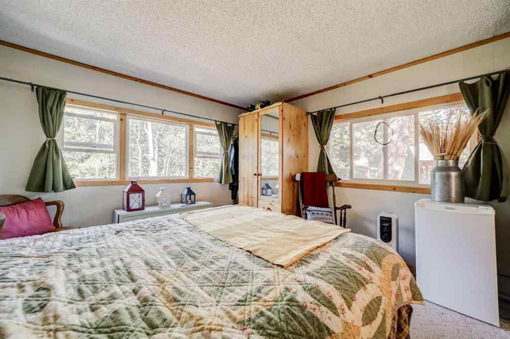 MLS® A2252162 - 48 Lee Lake Road  in NONE Rural Pincher Creek No. 9, M.D. of, Residential