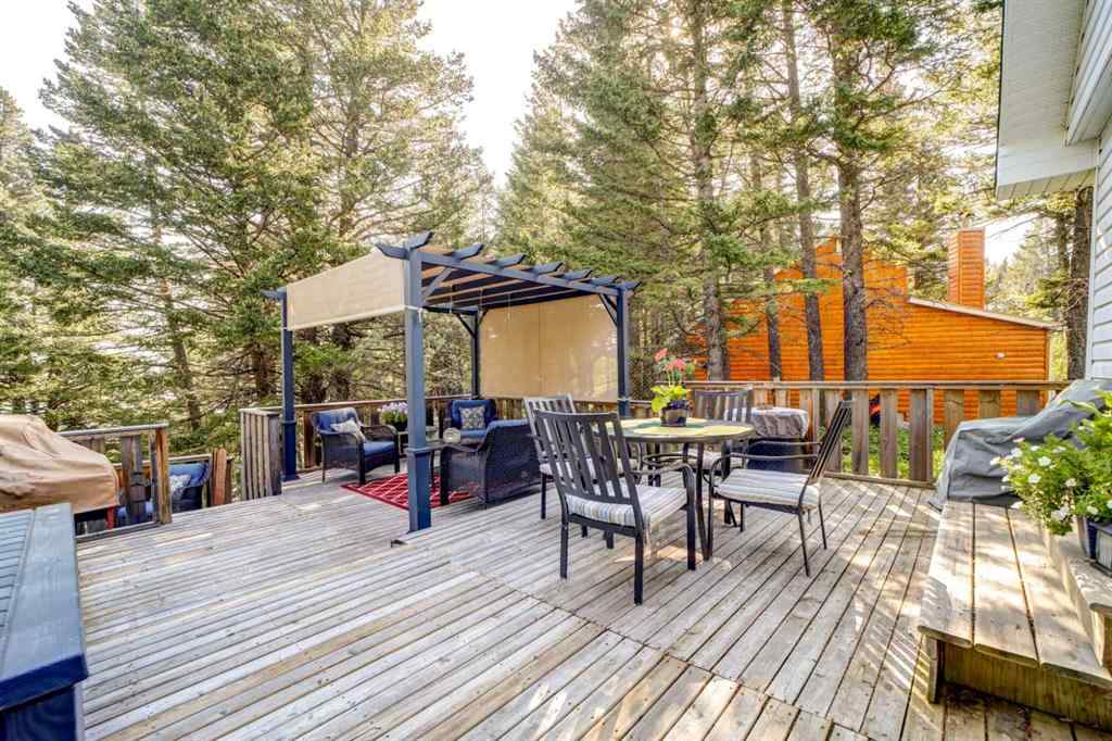MLS® A2252162 - 48 Lee Lake Road  in NONE Rural Pincher Creek No. 9, M.D. of, Residential