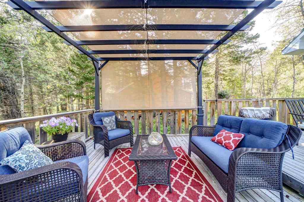 MLS® A2252162 - 48 Lee Lake Road  in NONE Rural Pincher Creek No. 9, M.D. of, Residential