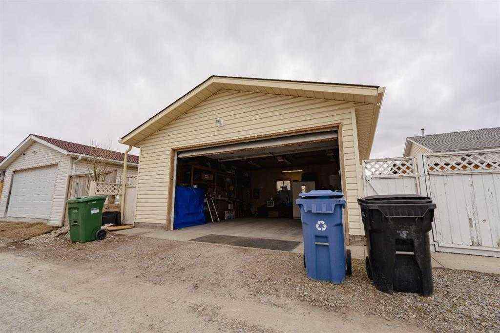 MLS® A2252167 - 24 Laguna Close NE in Monterey Park Calgary, Residential