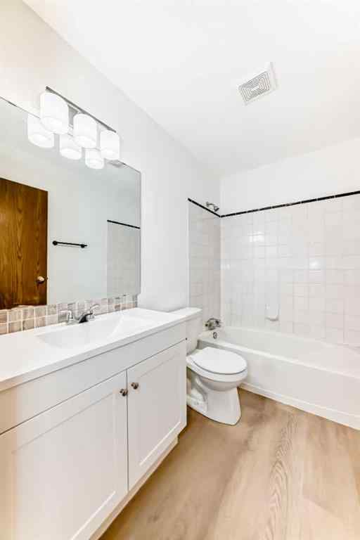 MLS® A2252173 - 7352 59 Avenue  in Glendale Park Estates Red Deer, Residential