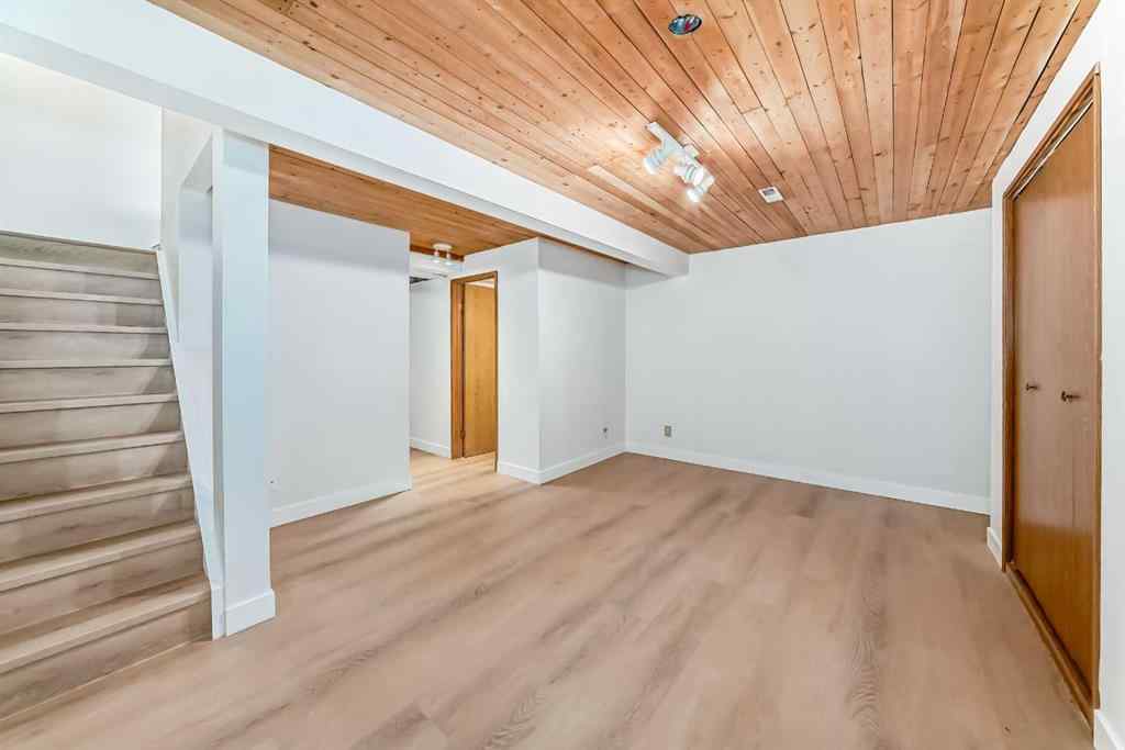 MLS® A2252173 - 7352 59 Avenue  in Glendale Park Estates Red Deer, Residential