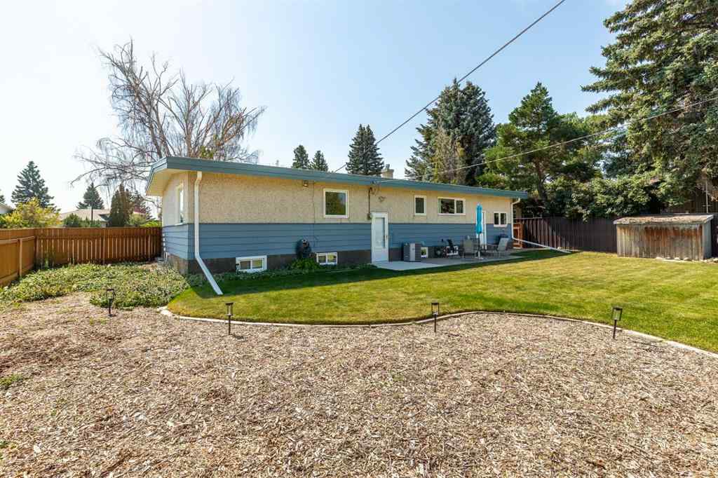 MLS® A2252174 - 1306 29 Street S in Lakeview Lethbridge, Residential