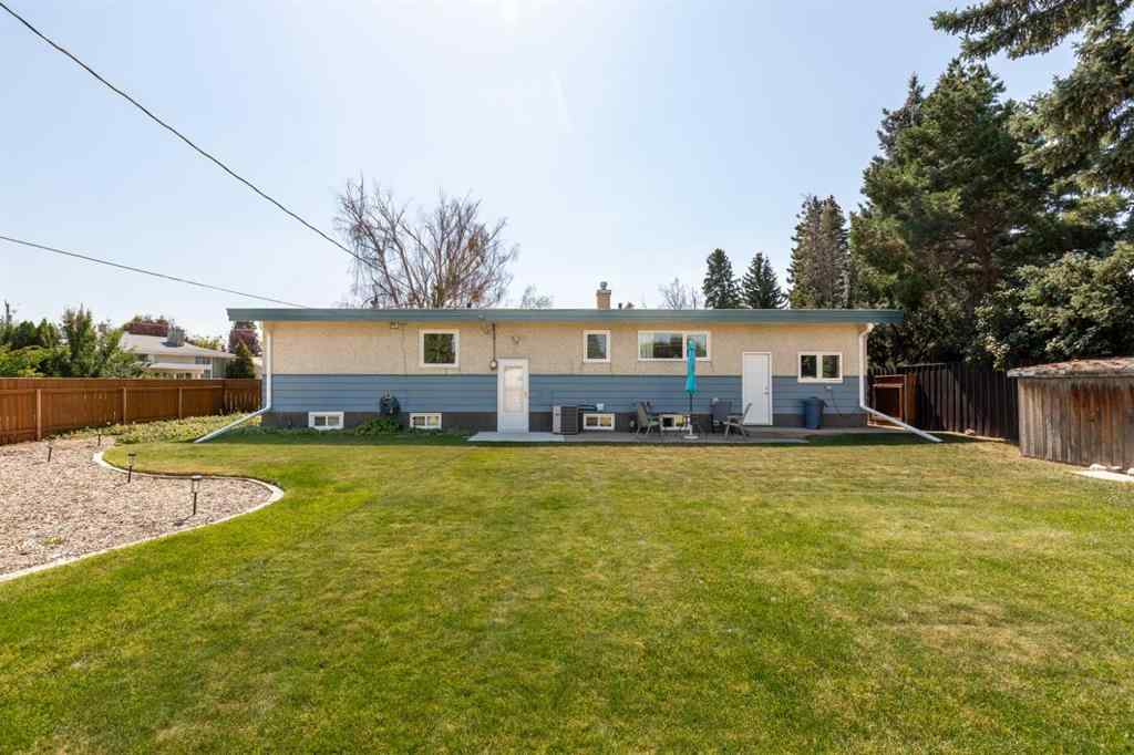 MLS® A2252174 - 1306 29 Street S in Lakeview Lethbridge, Residential