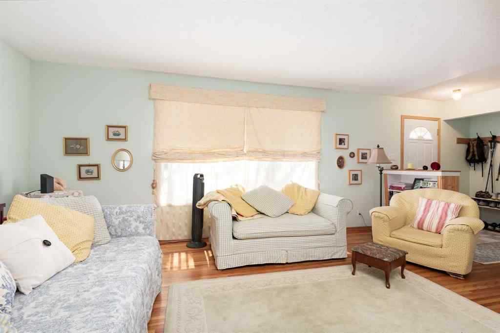 MLS® A2252174 - 1306 29 Street S in Lakeview Lethbridge, Residential