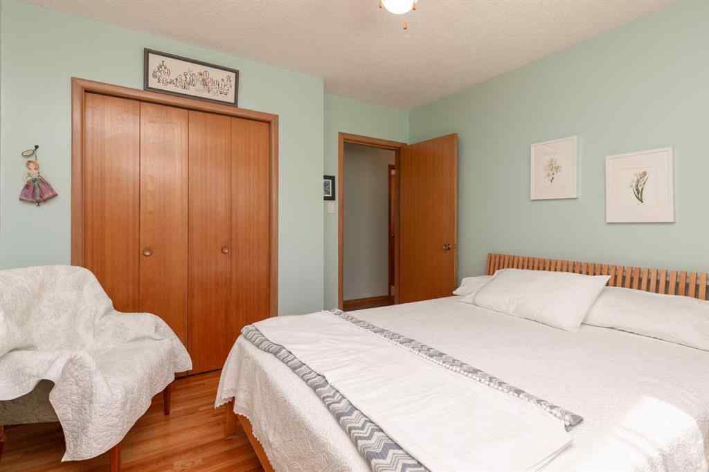MLS® A2252174 - 1306 29 Street S in Lakeview Lethbridge, Residential