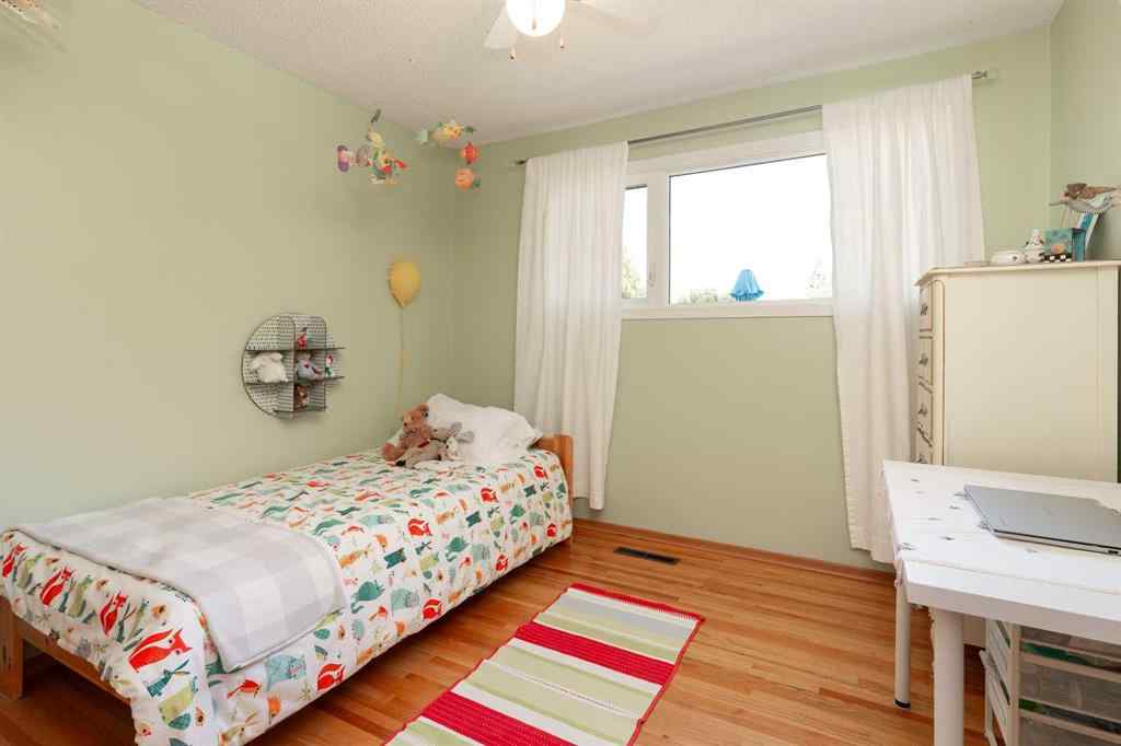 MLS® A2252174 - 1306 29 Street S in Lakeview Lethbridge, Residential
