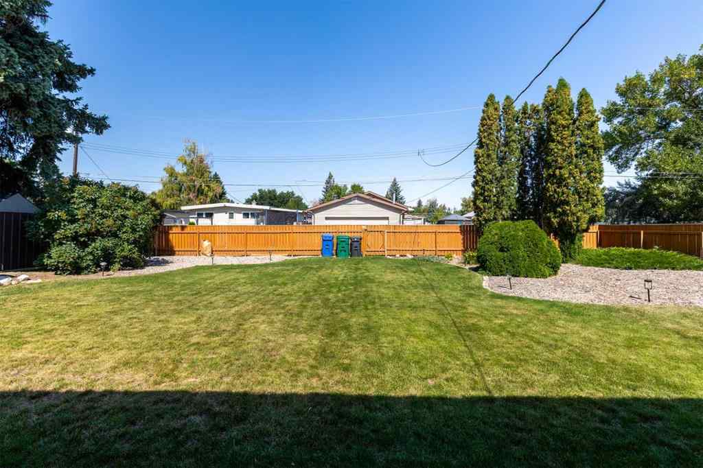 MLS® A2252174 - 1306 29 Street S in Lakeview Lethbridge, Residential