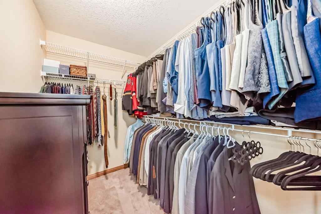 MLS® A2252175 - 42 West Cedar Point SW in West Springs Calgary, Residential