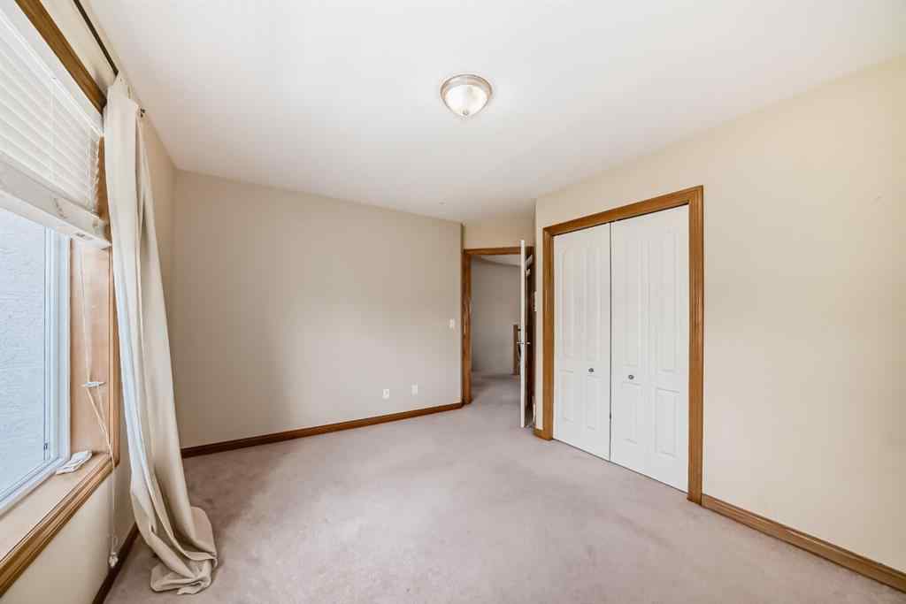 MLS® A2252175 - 42 West Cedar Point SW in West Springs Calgary, Residential