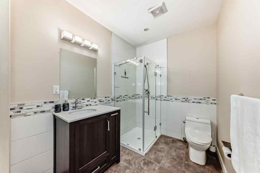 MLS® A2252175 - 42 West Cedar Point SW in West Springs Calgary, Residential