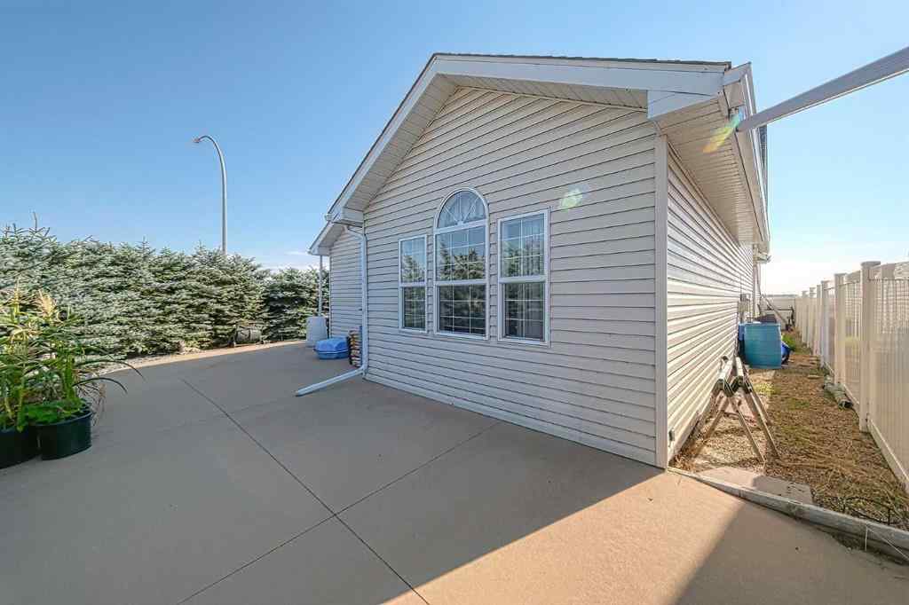 MLS® A2252181 - 1 Lount Crescent  in NONE Beiseker, Residential