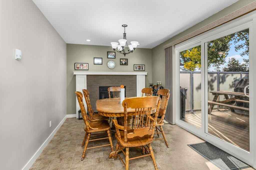 MLS® A2252182 - 33 FAIRWAY Drive  in Fairway Heights Lacombe, Residential