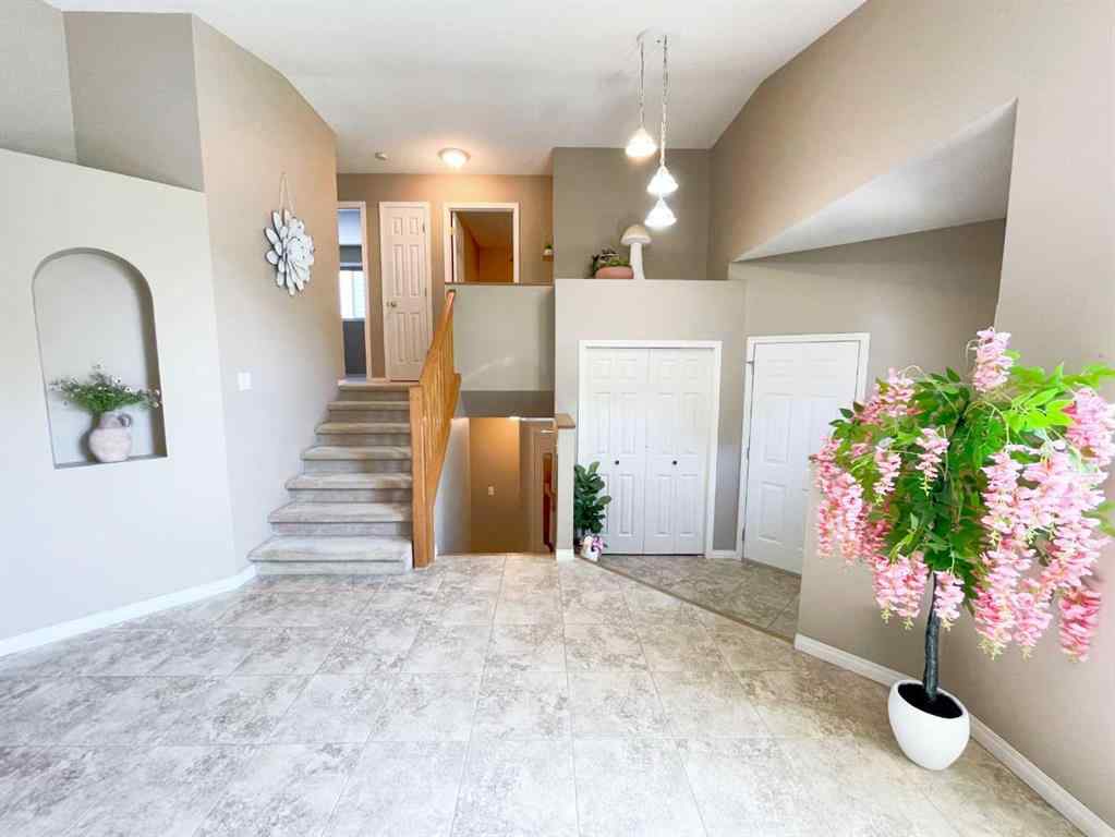 MLS® A2252184 - 345 Red Crow Boulevard W in Indian Battle Heights Lethbridge, Residential