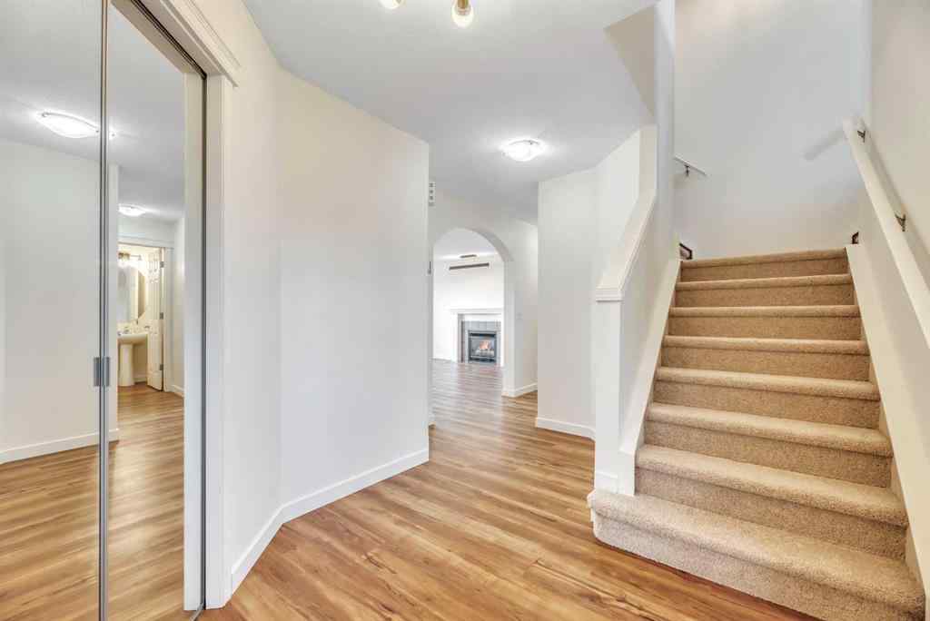 MLS® A2252189 - 39 Everstone Rise SW in Evergreen Calgary, Residential