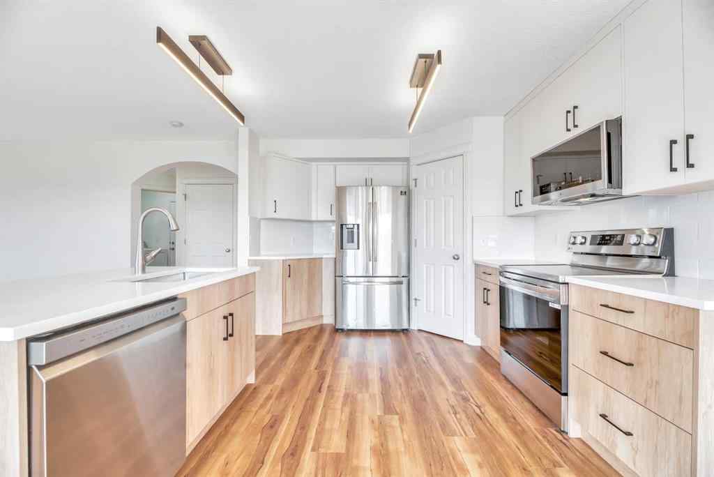 MLS® A2252189 - 39 Everstone Rise SW in Evergreen Calgary, Residential