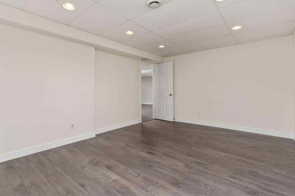 MLS® A2252196 - 6401 44B Avenue  in Marler Camrose, Residential