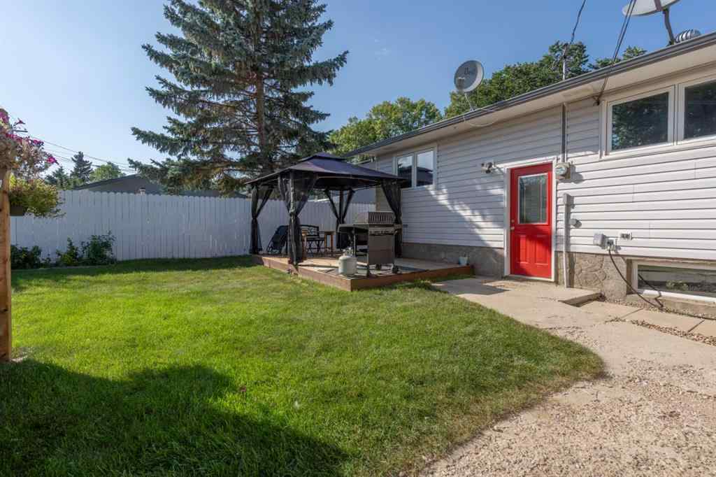 MLS® A2252196 - 6401 44B Avenue  in Marler Camrose, Residential