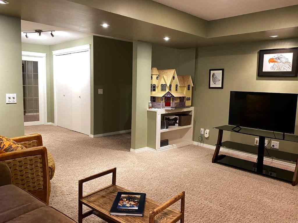 MLS® A2252197 - 90 Tuscany Springs Heights NW in Tuscany Calgary, Residential