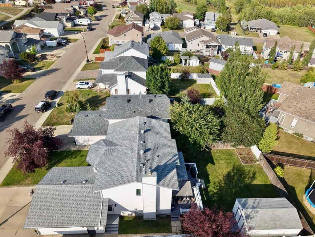 MLS® A2252200 - 10325 83 Street  in Saddleback Ridge Peace River, Residential