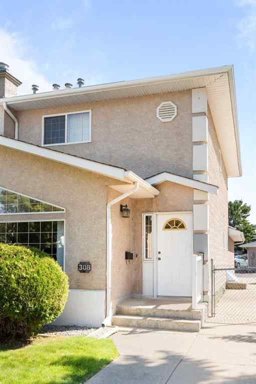 MLS® A2252202 - Unit #308 165 South Ridge Drive SE in SE Southridge Medicine Hat, Residential