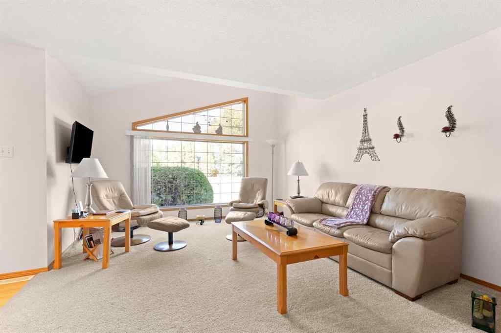 MLS® A2252202 - Unit #308 165 South Ridge Drive SE in SE Southridge Medicine Hat, Residential