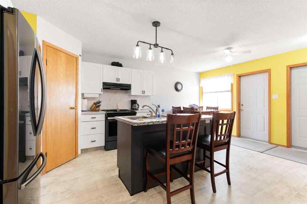 MLS® A2252202 - Unit #308 165 South Ridge Drive SE in SE Southridge Medicine Hat, Residential