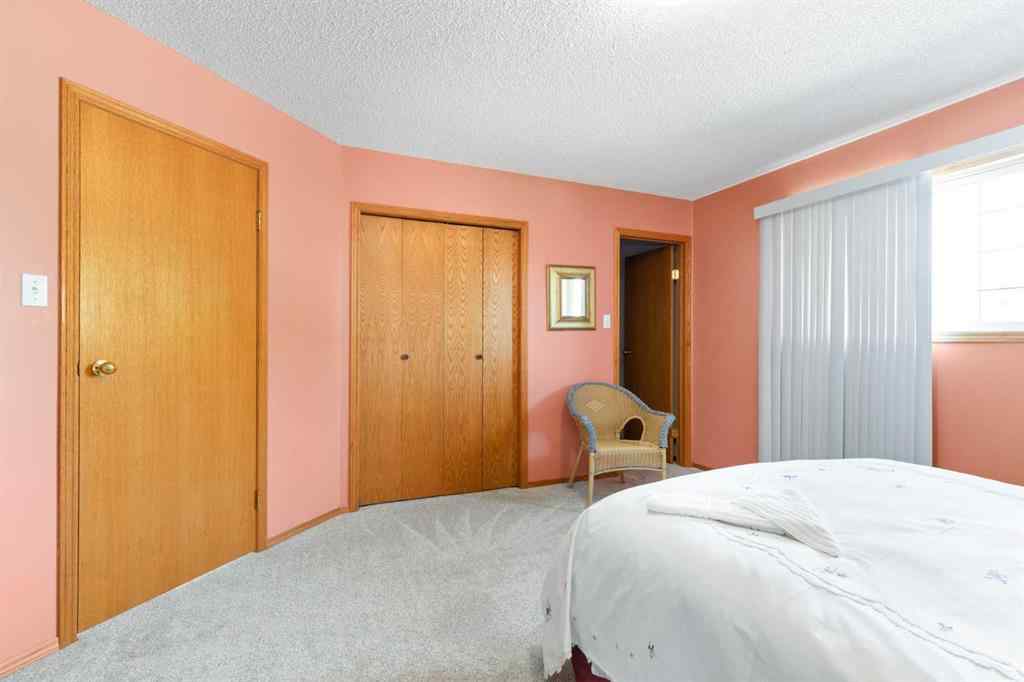 MLS® A2252202 - Unit #308 165 South Ridge Drive SE in SE Southridge Medicine Hat, Residential