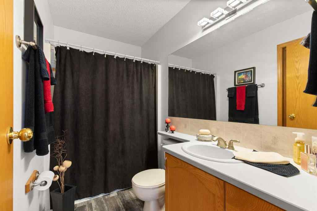 MLS® A2252202 - Unit #308 165 South Ridge Drive SE in SE Southridge Medicine Hat, Residential