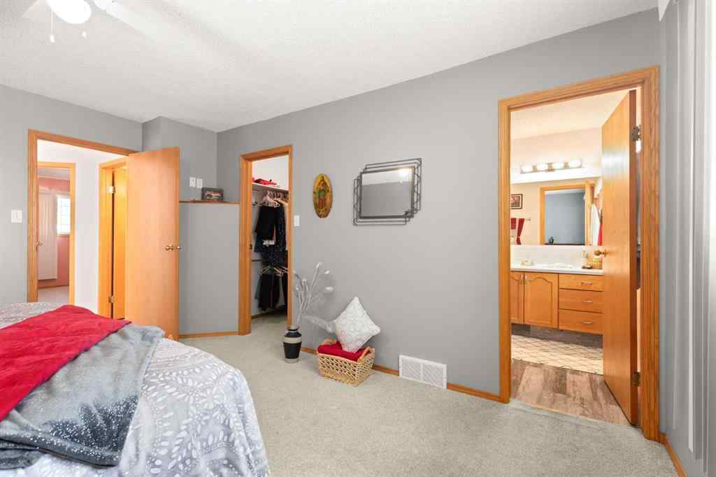 MLS® A2252202 - Unit #308 165 South Ridge Drive SE in SE Southridge Medicine Hat, Residential