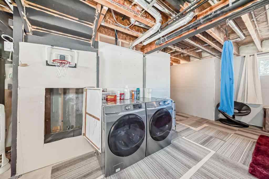 MLS® A2252207 - 1035 Lanark Boulevard SE in Lanark Airdrie, Residential