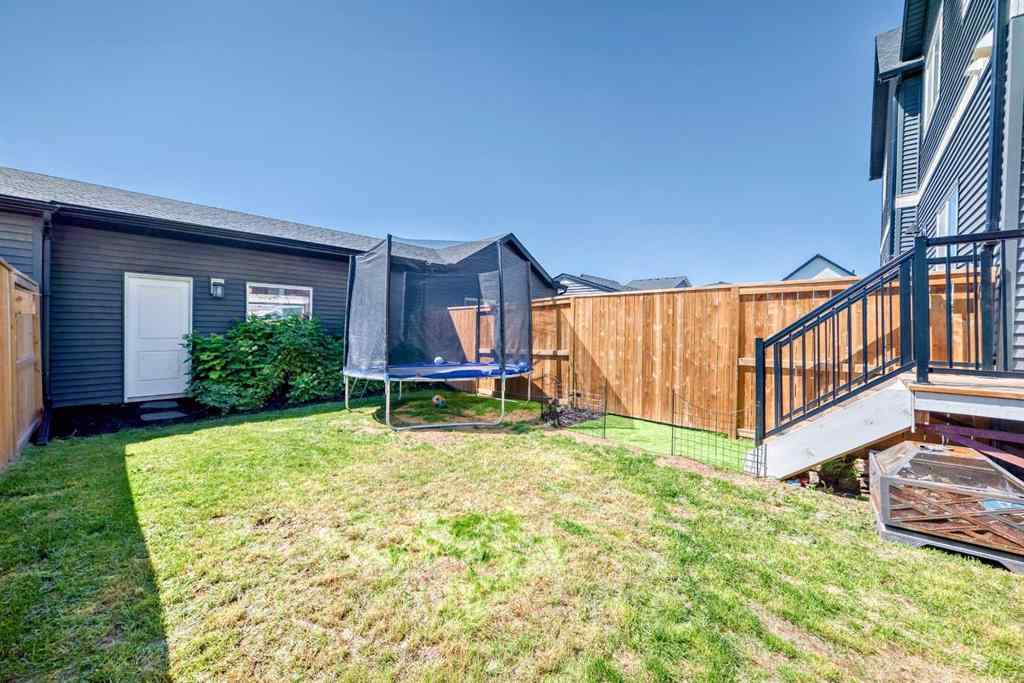 MLS® A2252207 - 1035 Lanark Boulevard SE in Lanark Airdrie, Residential