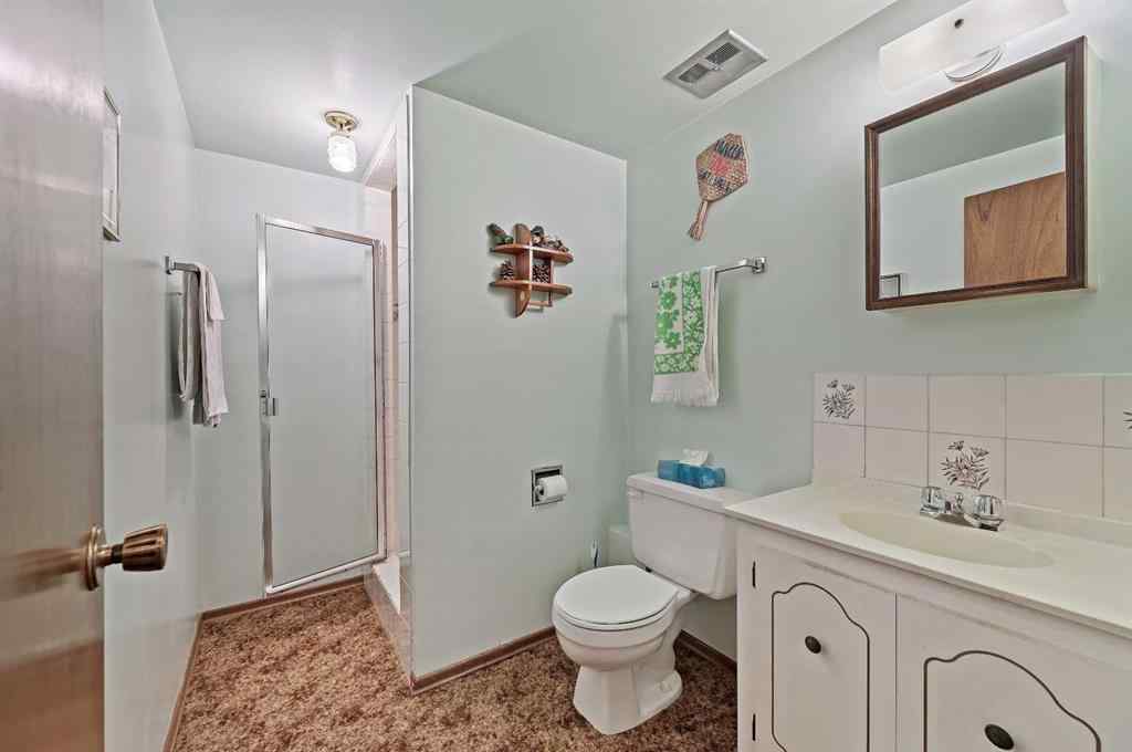 MLS® A2252209 - 2528 17A Street NW in Capitol Hill Calgary, Residential