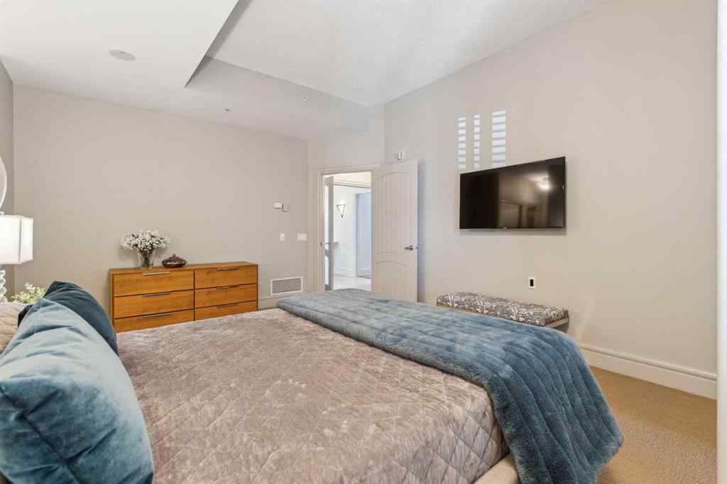 MLS® A2252211 - Unit #1101 110 7 Street SW in Eau Claire Calgary, Residential